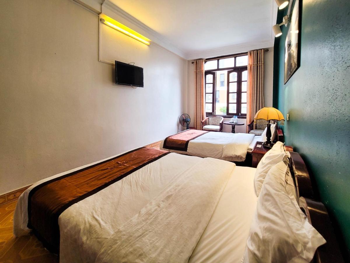 Nguyen Hung Hotel Sapa Buitenkant foto